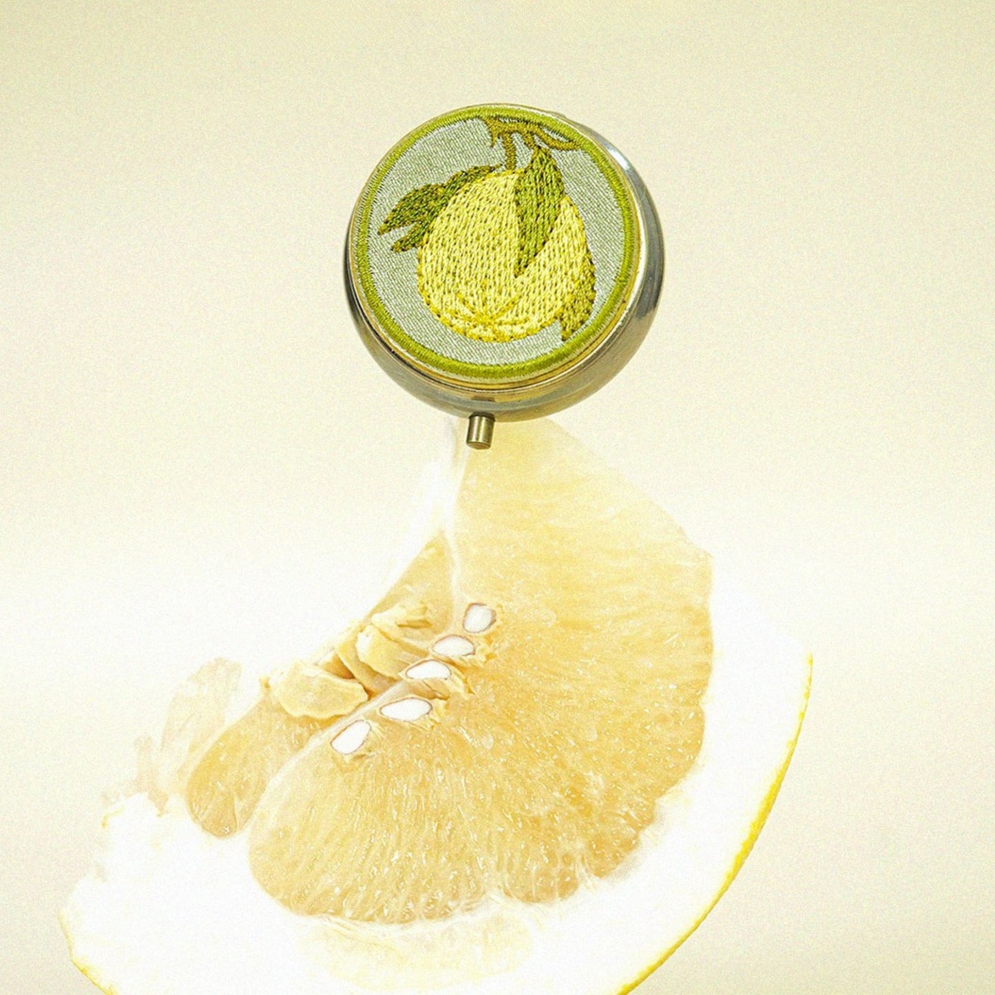 Sweet Pomelo Solid Perfume Balm