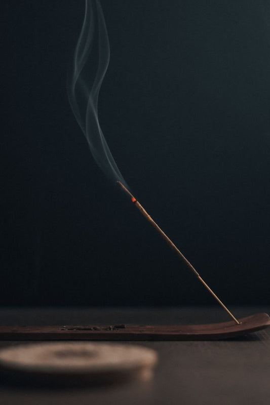 INCENZO's Incense Guide: How to Choose the Right Incense for You?