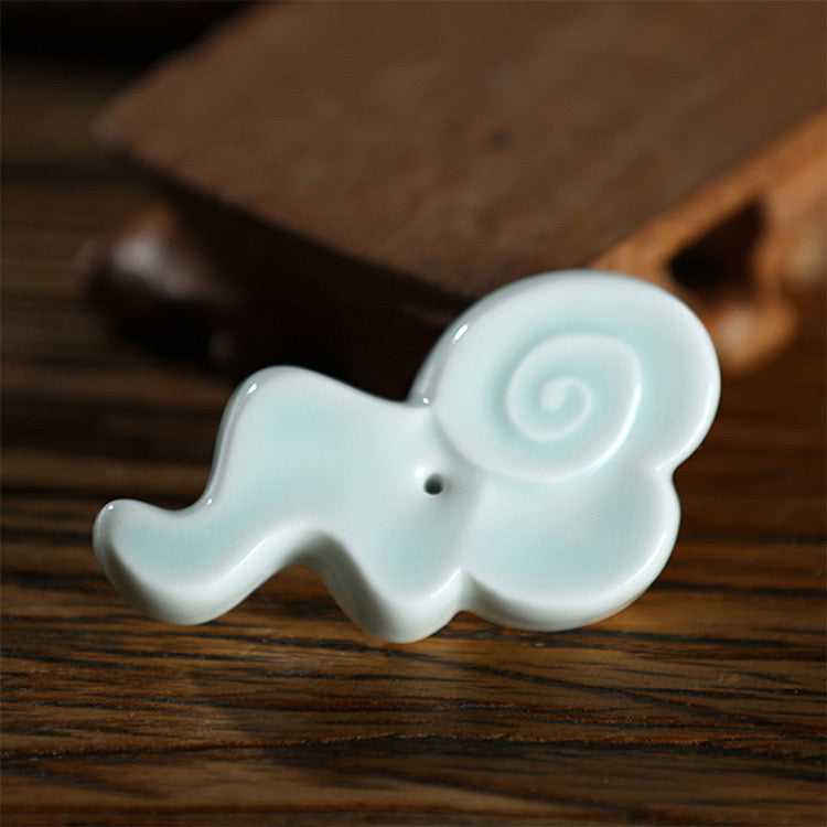 INCENZO Jingdezhen Handcrafted Incense Holder